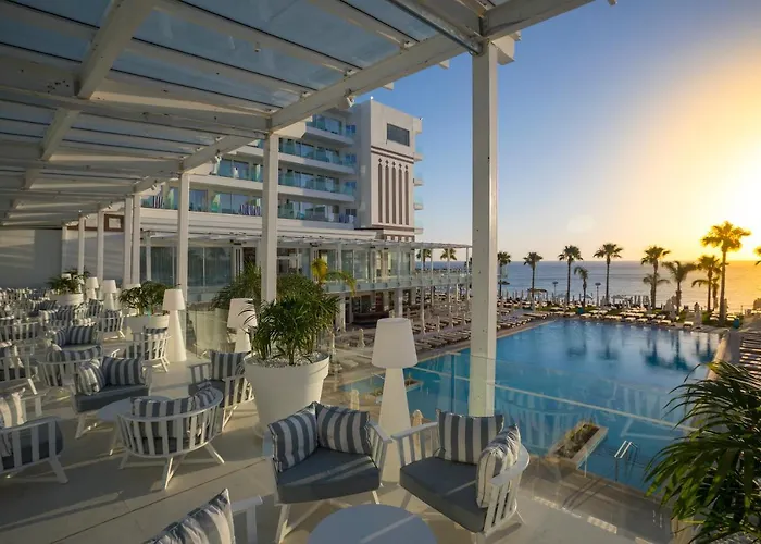 Constantinos The Great Beach Hotel